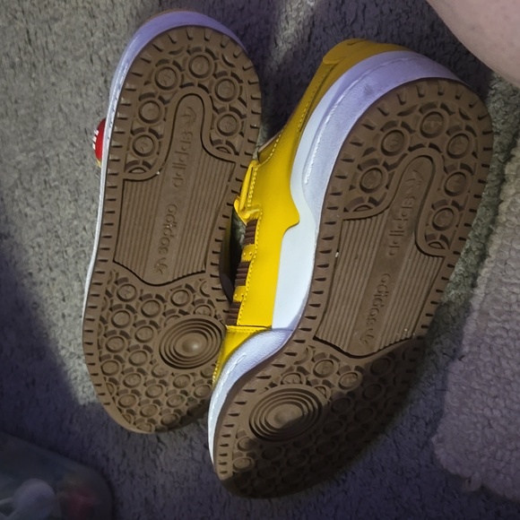 M&M Adidas Mens shoes - Picture 5 of 6